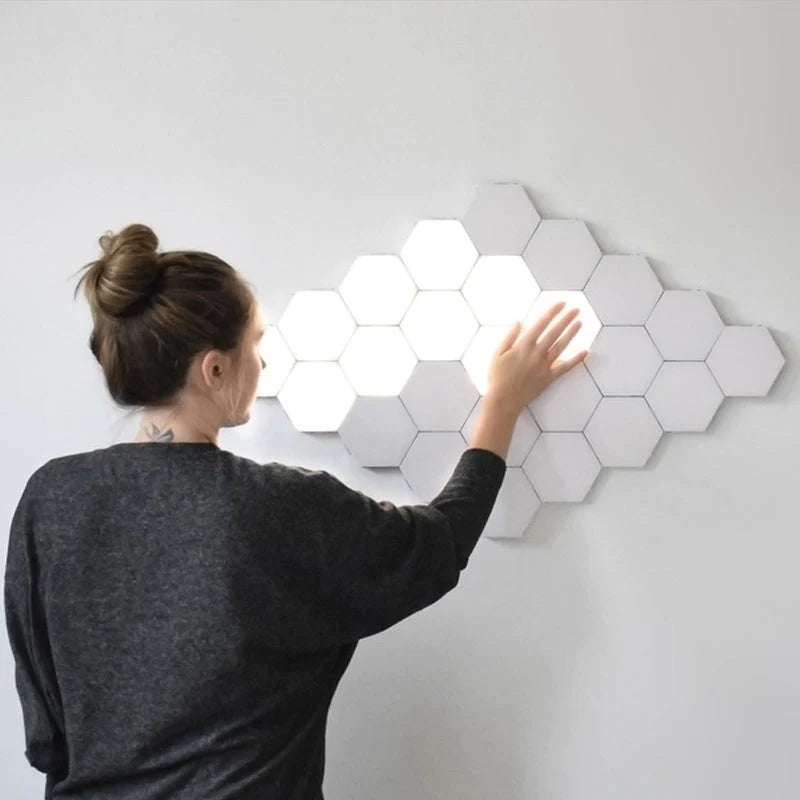 HexagonTouch™ | Remote controllable LED lights with 7 different color modes!